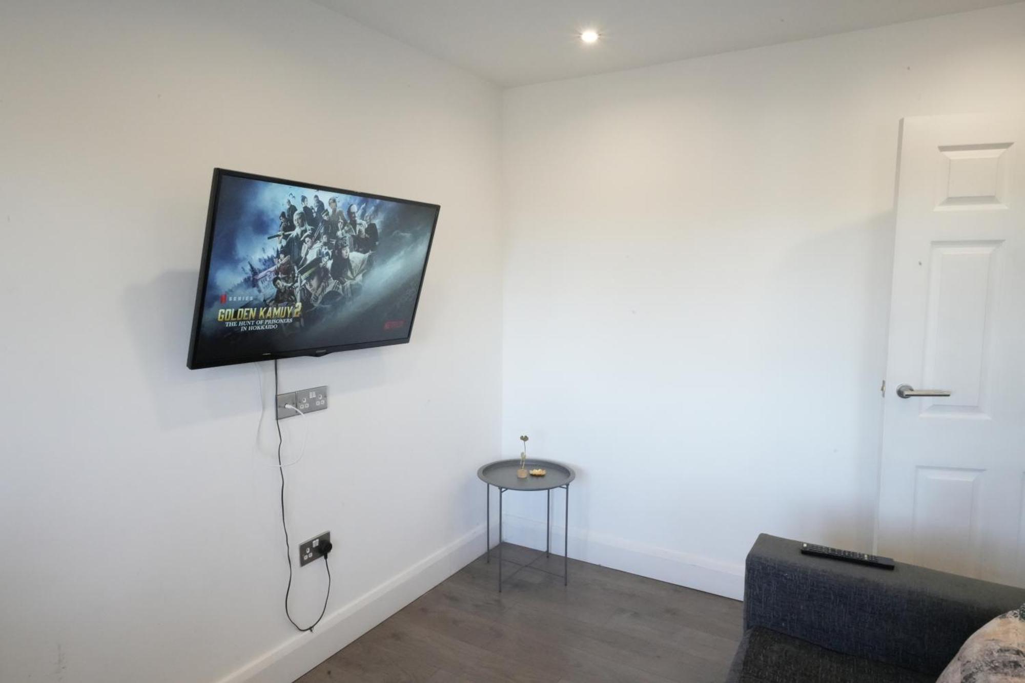 Hatton Apartments Heathrow Airport- Free Parking-Free Underground To And From Heathrow Airport Hatton Cross See Picture-See London Fast Hatton Cross To Central London 30Min Екстер'єр фото