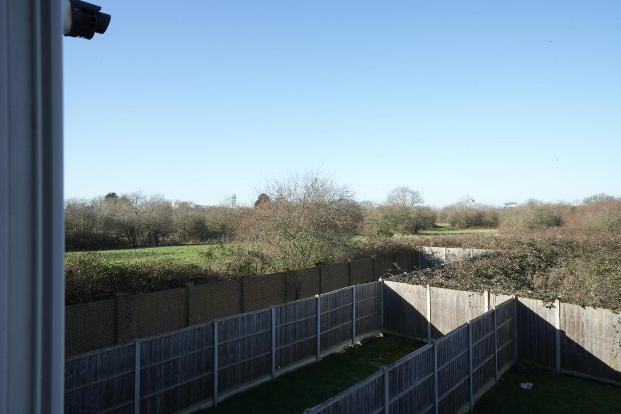Hatton Apartments Heathrow Airport- Free Parking-Free Underground To And From Heathrow Airport Hatton Cross See Picture-See London Fast Hatton Cross To Central London 30Min Екстер'єр фото
